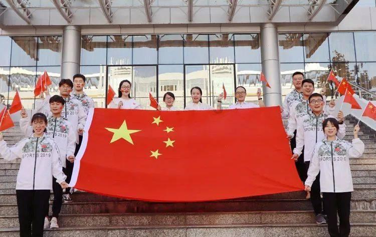 冒用他人身份证、使用伪造证件乘机，这5人被三亚警方拘留！